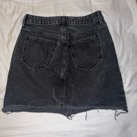 Old Navy Distressed Black Denim Skirt - Picture 4 of 4